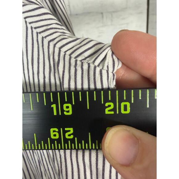 Sundance women’s blouse  striped pin tuck plate feminine lightweight cotton ￼ - Picture 7 of 8